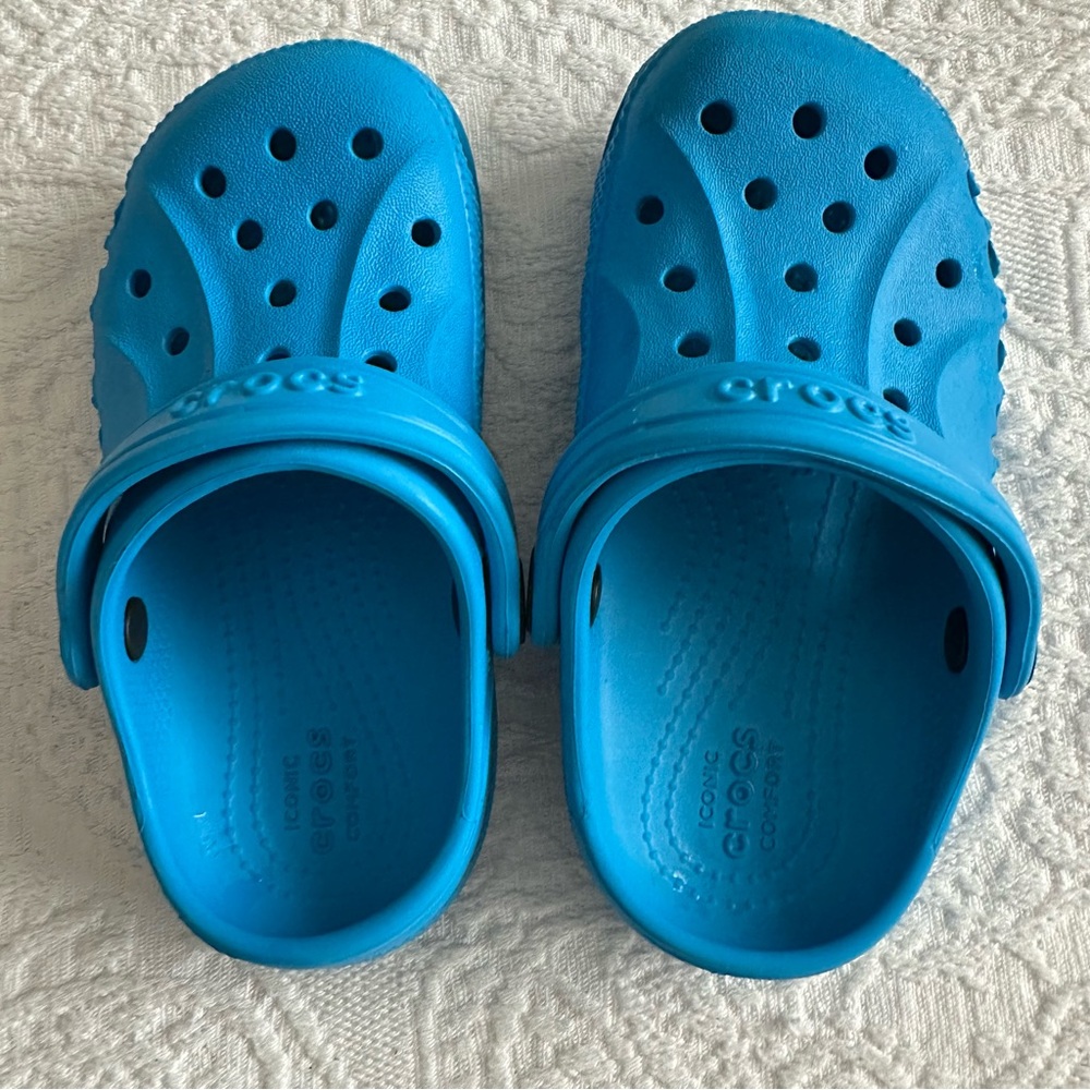 CROCS Toddler Boy's Sz 10 Bright Blue Slip-On Robber Clogs Water Shoes - Picture 6 of 13